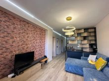 Apartament 2+1 me qera, Fresk