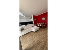 +355682429333 apartament 1+1 në zonën e Plazhit,