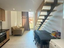 Jepet me Qira Duplex 1+1 tek Golden Park prane Rr se Kavajes