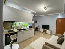 Apartament 1+1 me qera te rruga Margarita Tutulani,Blloku