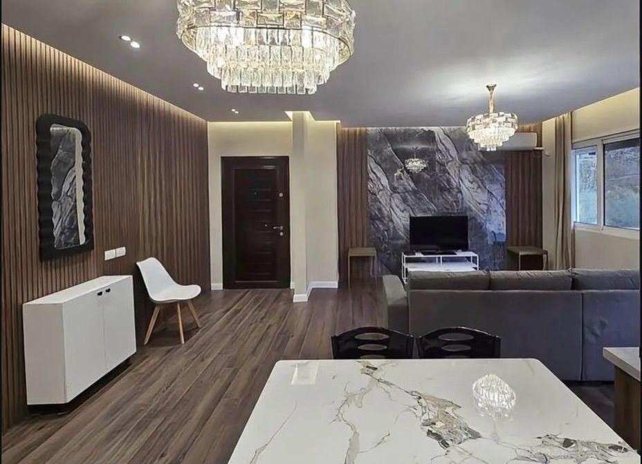 APARTAMENT NE SHITJE 2+1+2 KOPSHTI BOTANIK