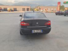 Shitet Skoda SuperB per arsye mos perdorimi