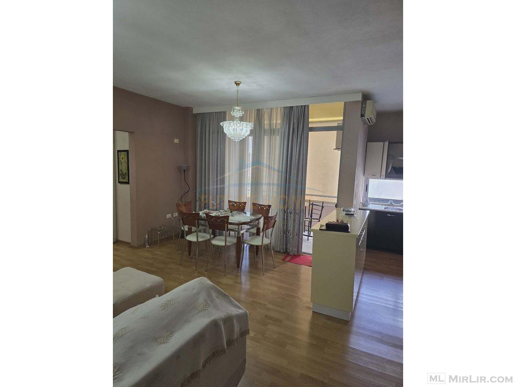0696006906 Shitet, Apartament 2+1+2, Unaza e Re
