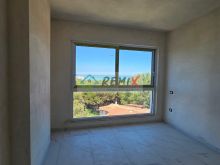 Shitet Apartament 1+1 te Kompleksi Liburna me Pamje të Plotë
