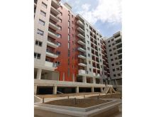 Shitet, Apartament 2+1, Paskuqan