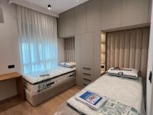 🏡 Apartament 2+1 me Qira – PËRBALLË UET, KOMPLEKSI GREEN HA