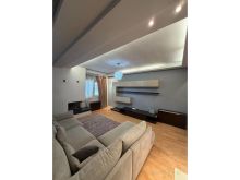 Shitet Apartament 2+1+2+Lavanderi+Garazh te Myslym Shyri