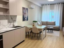 Jepet me qira apartament 1+1 tek Kompleksi Kadiu – Ali Demi