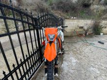 Shitet Ktm 200cc 2T