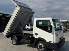 Nissan Cabstar 2014