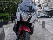 Honda Integra 750s