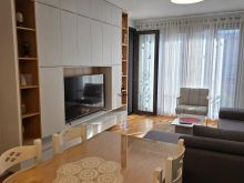 APARTAMENT ME QERA 1+1 QENDER 105.000 LEKE FH-80729