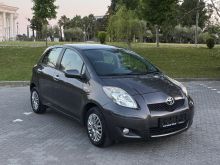 TOYOTA YARIS AUTOMAT PER PATENTA E REJA