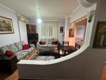 APARTAMENT ME QERA 2+1 RRUGA DRITAN HOXHA 50.000 LEKE FH-810