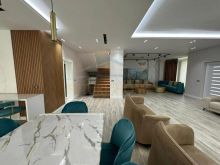 0696069906 Qera, Vilë 2-katëshe + Pishinë + Kalçeto , Paskuq