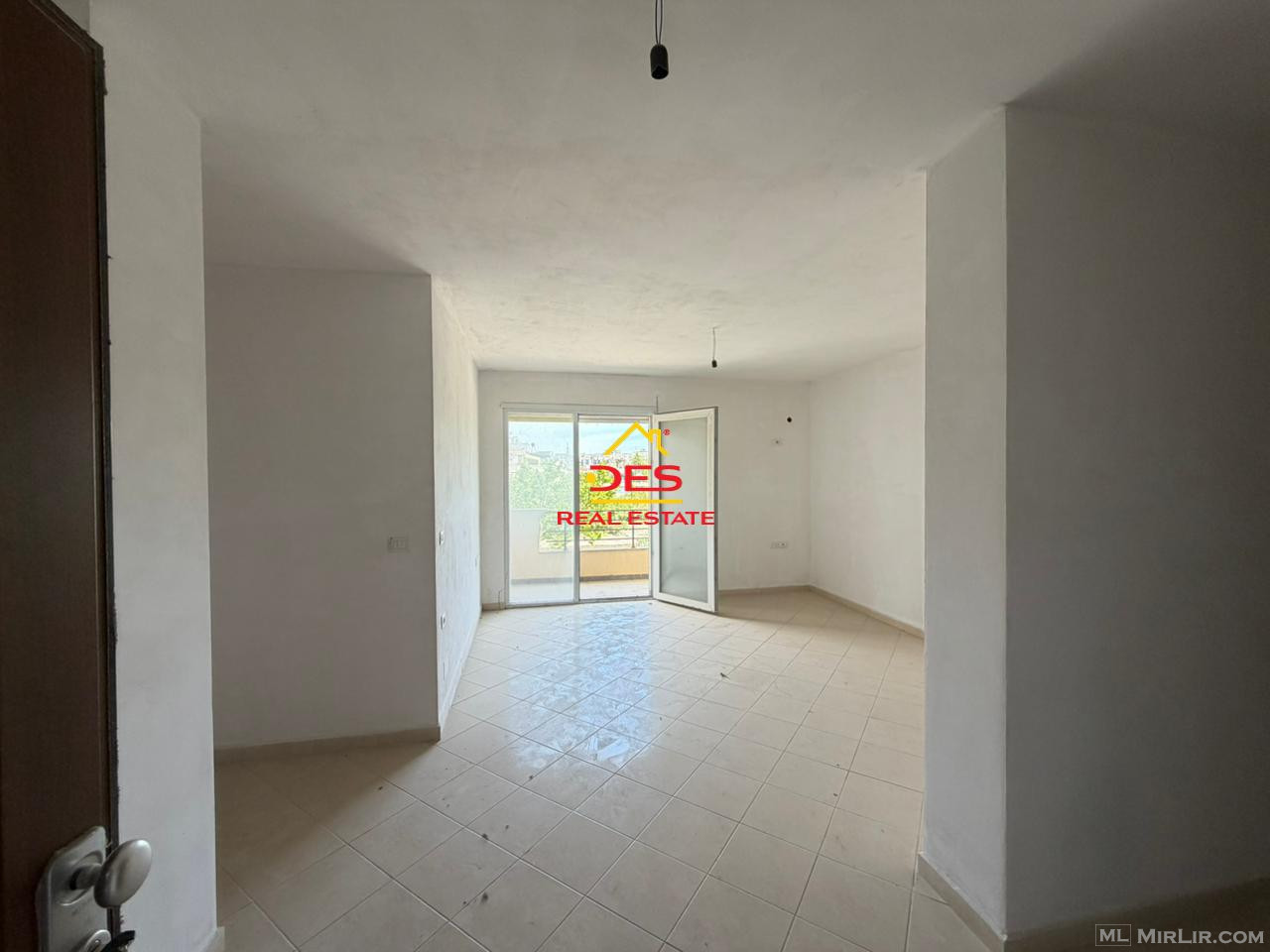 🆕🏡 SHITET APARTAMENT 2+1 NË PLAZH TË VJETËR ,VLORË