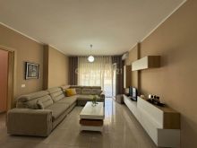 JEPET PER QIRA, APARTAMENT 2+1+2, RESTORANT DURRESI
