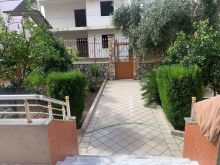 Jepet me Qera Apartament 1+1  në Istitut.