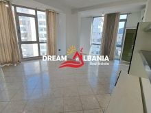Shitet Apartament 2+1+2WC Komuna e Parisit,(ID 51210002)