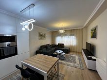 0692268458 Qera, Apartament 2+1+3, Pazari i Ri, Tiranë.