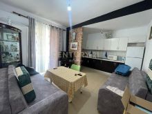 0697603180Jepet me qira apartament 1+1 ne Plazh Hekurudha, D