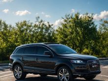 JEPET ME QERA AUDI Q7 3.0 Naft 7 vende