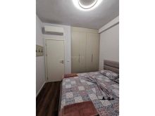 LISTIM I RI. Shitet Apartament 2+1 me Ballkon pranë Marina B