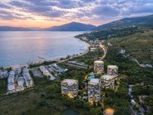 Shitet apartament 2+1+2 , Prane Diellit , Radhime Vlore