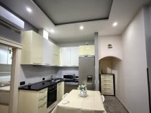 JEPET APARTAMENT ME QERA 1+1 RRUGA TODI SHKURTI