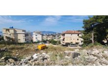 SARANDE, TRUALL PER SHITJE