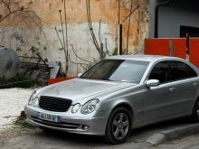 Shitet E Class 220 Naft automat 2003
