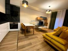 0694792477,Qira,Apartament,Ring Center