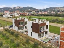 Spille,\"ORANGE PRIVÈ \",rezidenca e parë private me vila luks
