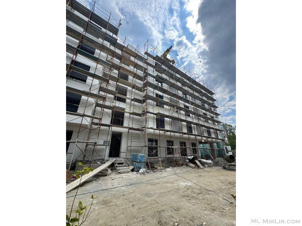 Apartament 1+1 në shitje tek Mali i Robit !!