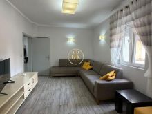2021618 🏡 APARTAMENT ME QERA 2+1 – Bulevardi, Durrës