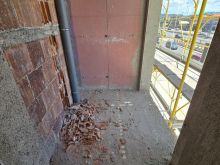 APARTAMENT NE SHITJE 1+1 TIRANA ENTRY ISH DOGANA