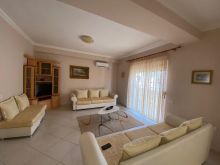 QIRA APARTAMENT 2+1+2 MARKATA DURRES 400 EURO/MUAJ