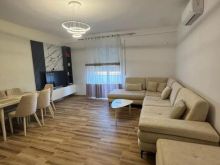 🏡 Shitet Apartament 1+1 në Golem – Tek Pishat e Buta 🌊
