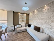 0694603851,Shitet, Apartament 2+1+2, Selite