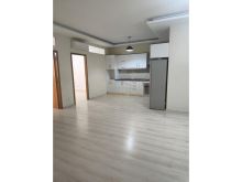 0683487469 Shitet,Apartament 2+1, Rruga 5 Maji, Tirane