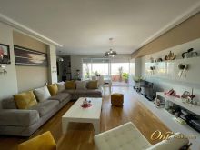 SHITET APARTAMENT 3+1+POST PARKIMI KOPSHTI BOTANIK