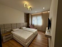 Apartament 1+1 Me Qira + Post Parkimi te Pazari i Ri, Tiranë