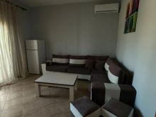 🏡 Jepet me Qera Apartament 1+1 në Shtëpi