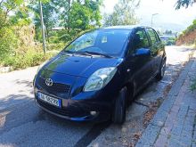 Shitet Toyota Yaris 1.3 Benzinë/Gaz Automat – Viti 2006