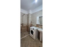 0697603180JEPET ME QERA APARTAMENT I MOBILUAR 2+1+2 PRANE ST
