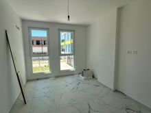 🏢 JEPET ME QIRA AMBIENT ZYRE – UNIVERS CITY
