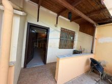 0696044423Shitet, Garsoniere, Shkembi Kavajes,Golem