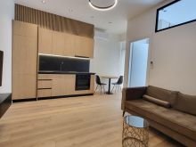 🏡✨ Shitet Apartament 1+1 – Liqeni i Thatë, Tiranë ✨🏡