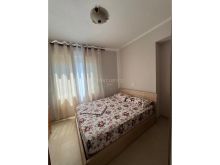 0697603180Jepet me Qira Apartament 2+1 me Pamje Deti në Plaz