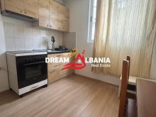 Jepet me qera shtëpi private 1+1 në Komunën e Parisit